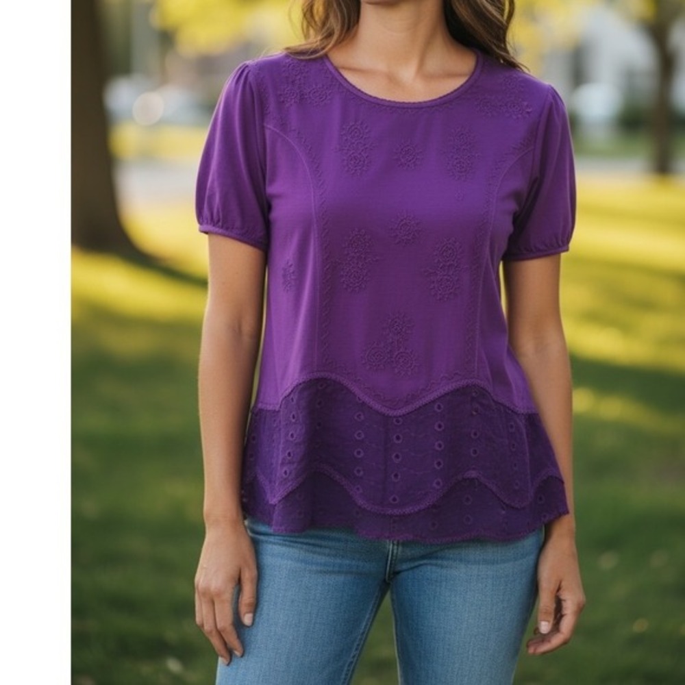 Vintage Belma Purple Embroidered Short Sleeve One Size Viscose Top‎ Peplum Hem